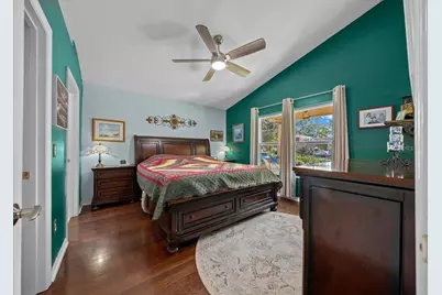 1120 NE 22nd Court, Gainesville, FL 32641 - Photo 15