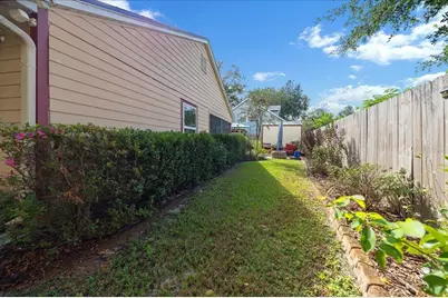 1120 NE 22nd Court, Gainesville, FL 32641 - Photo 37