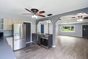 10 S Barbour St, Beverly Hills, FL 34465 - Photo 13