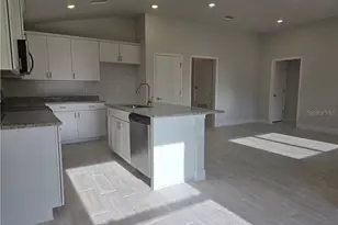 1090 Heron Point Dr, Inverness, FL 34453 - Photo 13