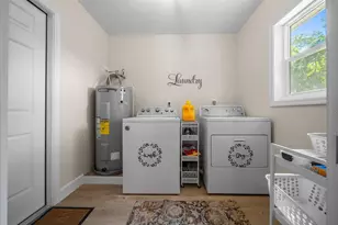 606 Wilson St, Wildwood, FL 34785 - Photo 19