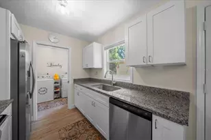 606 Wilson St, Wildwood, FL 34785 - Photo 17