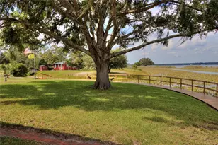 24921 NE 136th Ln, Salt Springs, FL 32134 - Photo 21