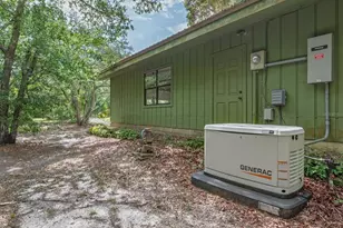 17 S Bay Shore Dr, Eastpoint, FL 32328 - Photo 5