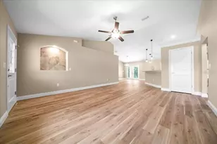 20396 SW 79th Ln, Dunnellon, FL 34431 - Photo 13