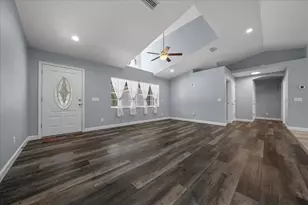 385 E Gamewell Ln, Citrus Springs, FL 34434 - Photo 11