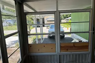 819 Mary St, Wildwood, FL 34785 - Photo 7