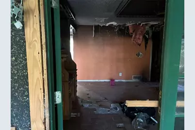 16230 SE 135th Court, Weirsdale, FL 32195 - Photo 9