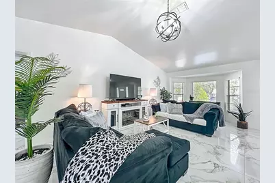 21668 SW Peach Blossom Street, Dunnellon, FL 34431 - Photo 5