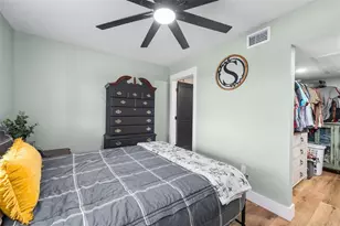 23220 NW 27 St, Morriston, FL 32668 - Photo 13