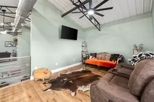 23220 NW 27 St, Morriston, FL 32668 - Photo 33