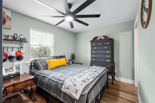 23220 NW 27 St, Morriston, FL 32668 - Photo 21