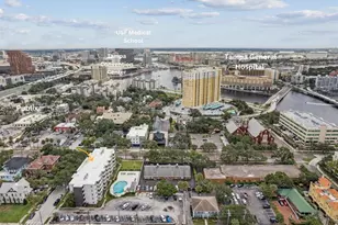 406 W Azeele St, Tampa, FL 33606 - Photo 3