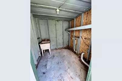 8035 NE 33rd Court, Anthony, FL 32617 - Photo 17