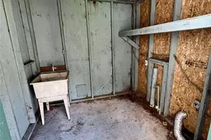 8035 NE 33rd Ct, Anthony, FL 32617 - Photo 17