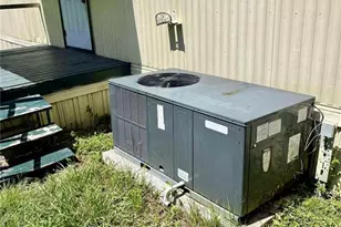 8035 NE 33rd Ct, Anthony, FL 32617 - Photo 15