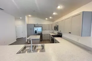 1818 Cole Pl, The Villages, FL 34762 - Photo 5