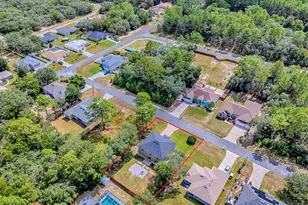 1467 W Pringle Pl, Citrus Springs, FL 34434 - Photo 9