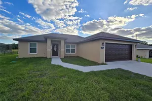 315 Locust Pass, Ocala, FL 34472 - Photo 1