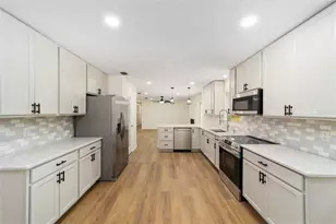 9310 NW 10th Pl, Gainesville, FL 32606 - Photo 25