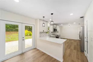 9310 NW 10th Pl, Gainesville, FL 32606 - Photo 17