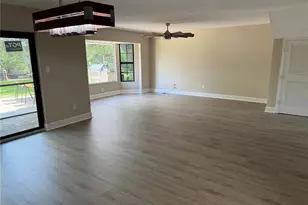 11310 W Bayshore Dr, Crystal River, FL 34429 - Photo 11