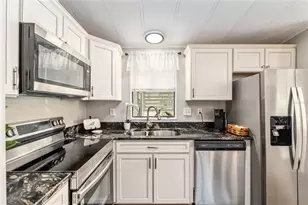 1003 Matthew Ave, Lady Lake, FL 32159 - Photo 23