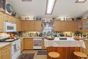 19355 SW 25th Pl, Dunnellon, FL 34431 - Photo 13