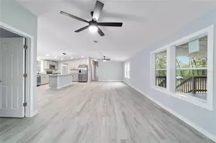 18075 SW 60th St, Dunnellon, FL 34432 - Photo 13