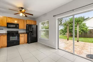 13607 Springtide Ct, Orlando, FL 32826 - Photo 7