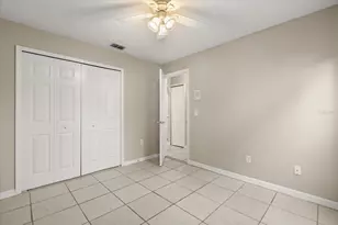 4105 Mendenwood Ln, Orlando, FL 32826 - Photo 19