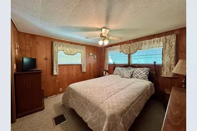 37925 Date Palm Drive, Zephyrhills, FL 33542 - Photo 15