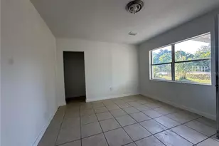 1665 SW 3rd St, Ocala, FL 34471 - Photo 3