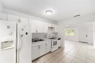 1665 SW 3rd St, Ocala, FL 34471 - Photo 13