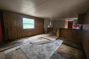 217 Lakeview Dr, Melrose, FL 32666 - Photo 13