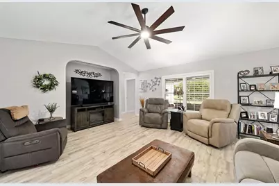 10882 SE 170th Lane Road, Summerfield, FL 34491 - Photo 7