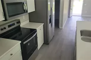 24300 SW Sea Cliff Ave, Dunnellon, FL 34431 - Photo 7