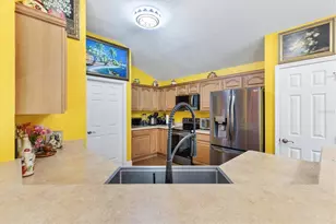 39911 Bayview Dr, Lady Lake, FL 32159 - Photo 29