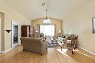 11410 SW 69th Cir, Ocala, FL 34476 - Photo 9