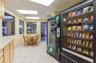 701 S Atlantic Ave, Daytona Beach, FL 32118 - Photo 9