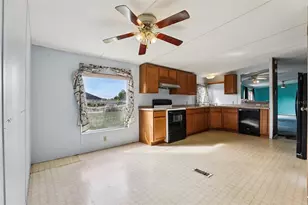 1832 Jones Dr, Leesburg, FL 34748 - Photo 23