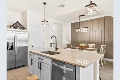 17741 Crescent Moon Loop, Bradenton, FL 34211 - Photo 3