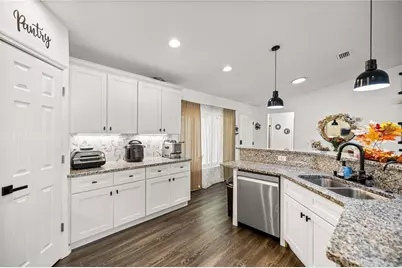 5585 SE 4th Place, Ocala, FL 34480 - Photo 5