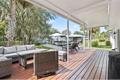 1432 SE 4th Avenue, Crystal River, FL 34429 - Photo 13