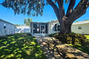 615 NE Cottage Park Ln, Leesburg, FL 34748 - Photo 3