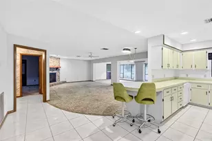 9835 Wedgewood Ln, Leesburg, FL 34788 - Photo 13