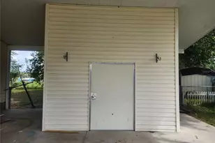 6741 NE 1st Pl, Ocala, FL 34470 - Photo 23