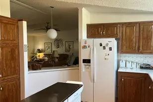 13259 SE 49th Ct, Belleview, FL 34420 - Photo 5