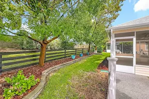 16946 SE 93rd Cuthbert Cir, The Villages, FL 32162 - Photo 51