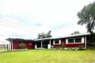 764 NE 13th St, Crystal River, FL 34428 - Photo 1